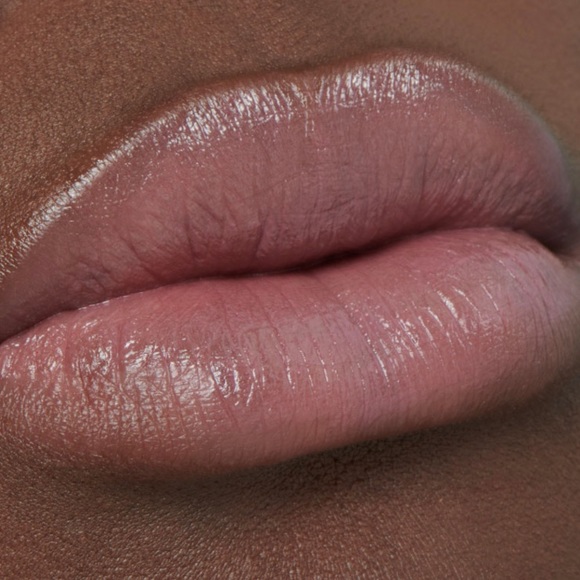 SALE 🔥 Lip butter - Sheer Pink - Picture 2 of 3